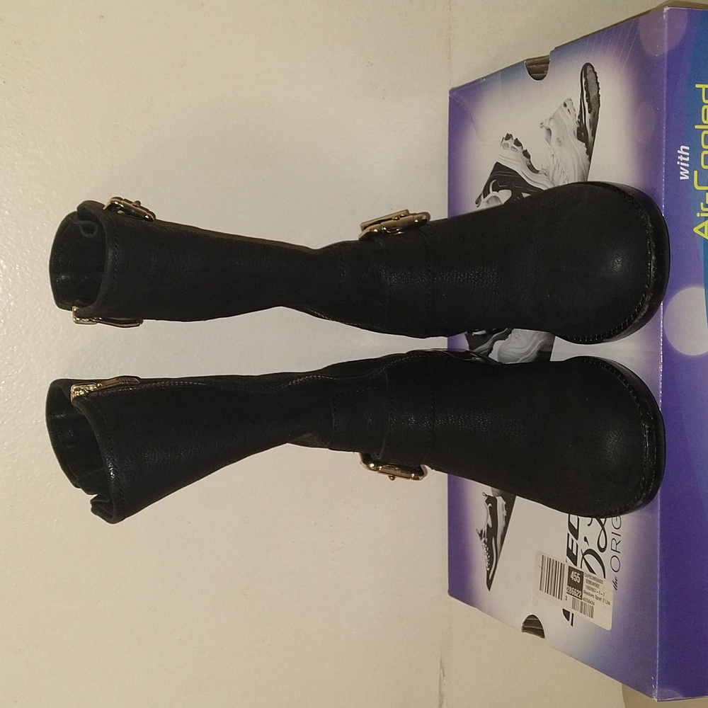 Vince Camuto Winchell Moto Mid Calf Black Leather Boots With Gold Tone Metal - Picture 2 of 6